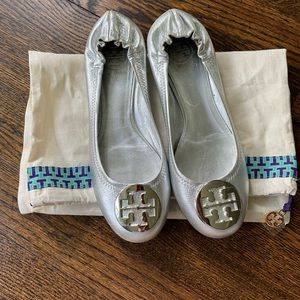 Tory Burch Reva Ballet Flats Silver Sz 8